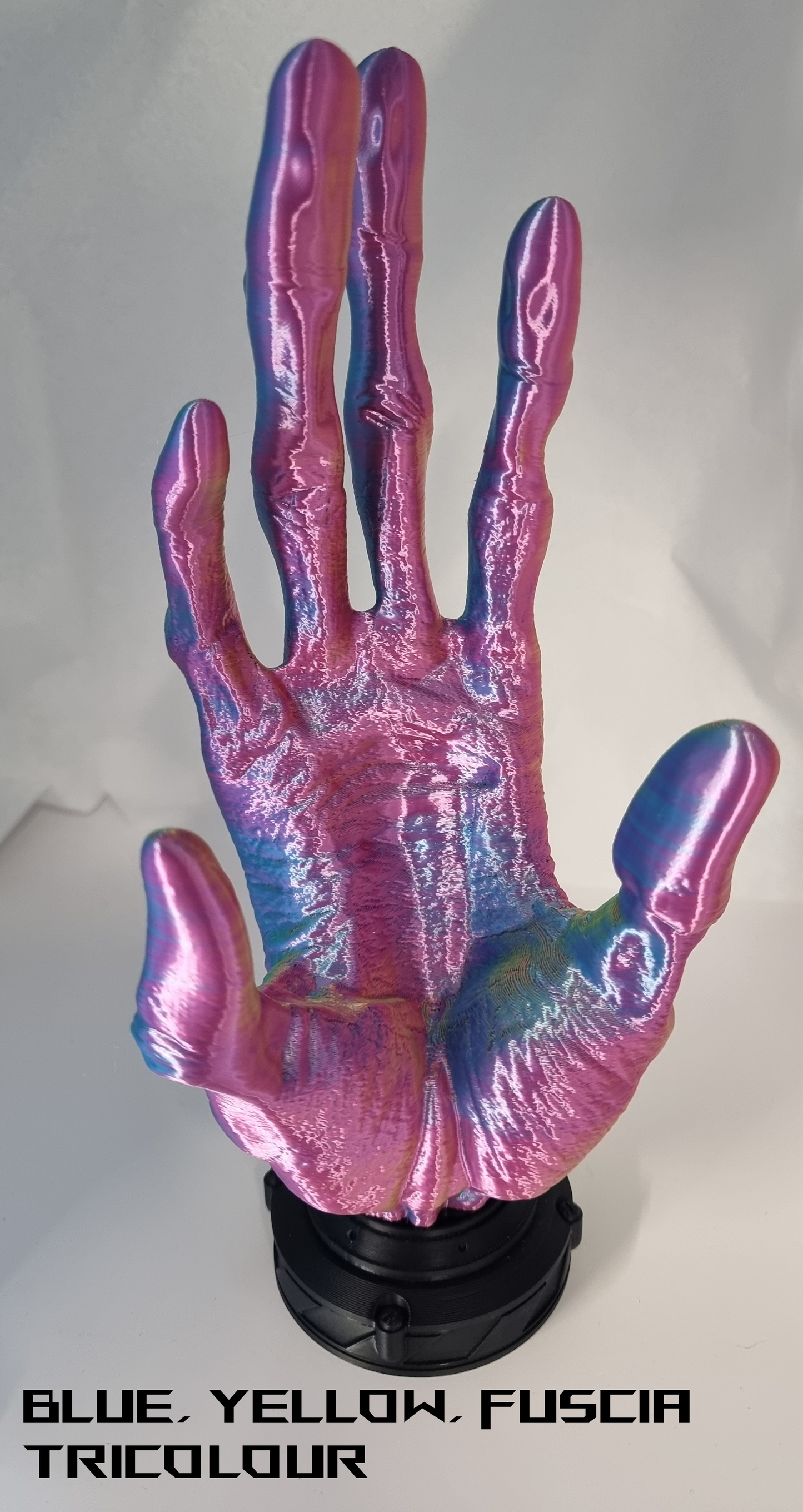 Six finger alien hand controller holder - 3D Printed - STLFLIX